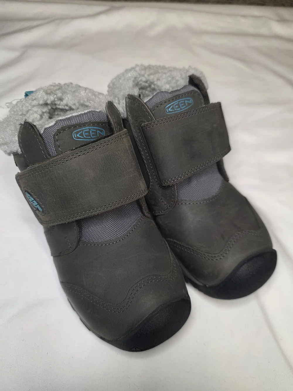 Keen kids winter